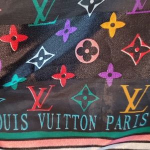 Louis Vuitton scarf